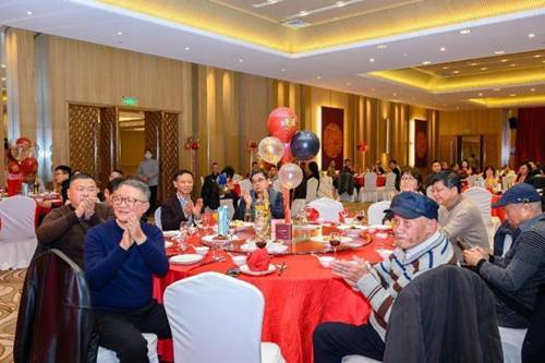 https://alumni.zstu.edu.cn/__local/2/09/EA/42B3045298E22976D8B9FE59AD5_A71FD095_8E2F2.jpg