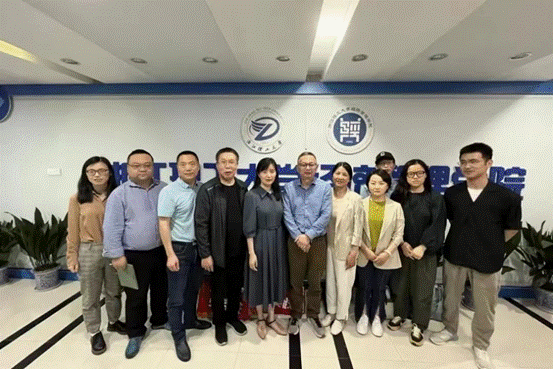 https://mmbiz.qpic.cn/sz_mmbiz_png/RBGtmU1MGj5Cd1W6Xc80pO817E4KhovaYwhZgglhT0eqHicGUYKOIib4sGic6o3jfLwiaH1k8ic2gH0UxTWSiagrzQtQ/640?wx_fmt=png&from=appmsg